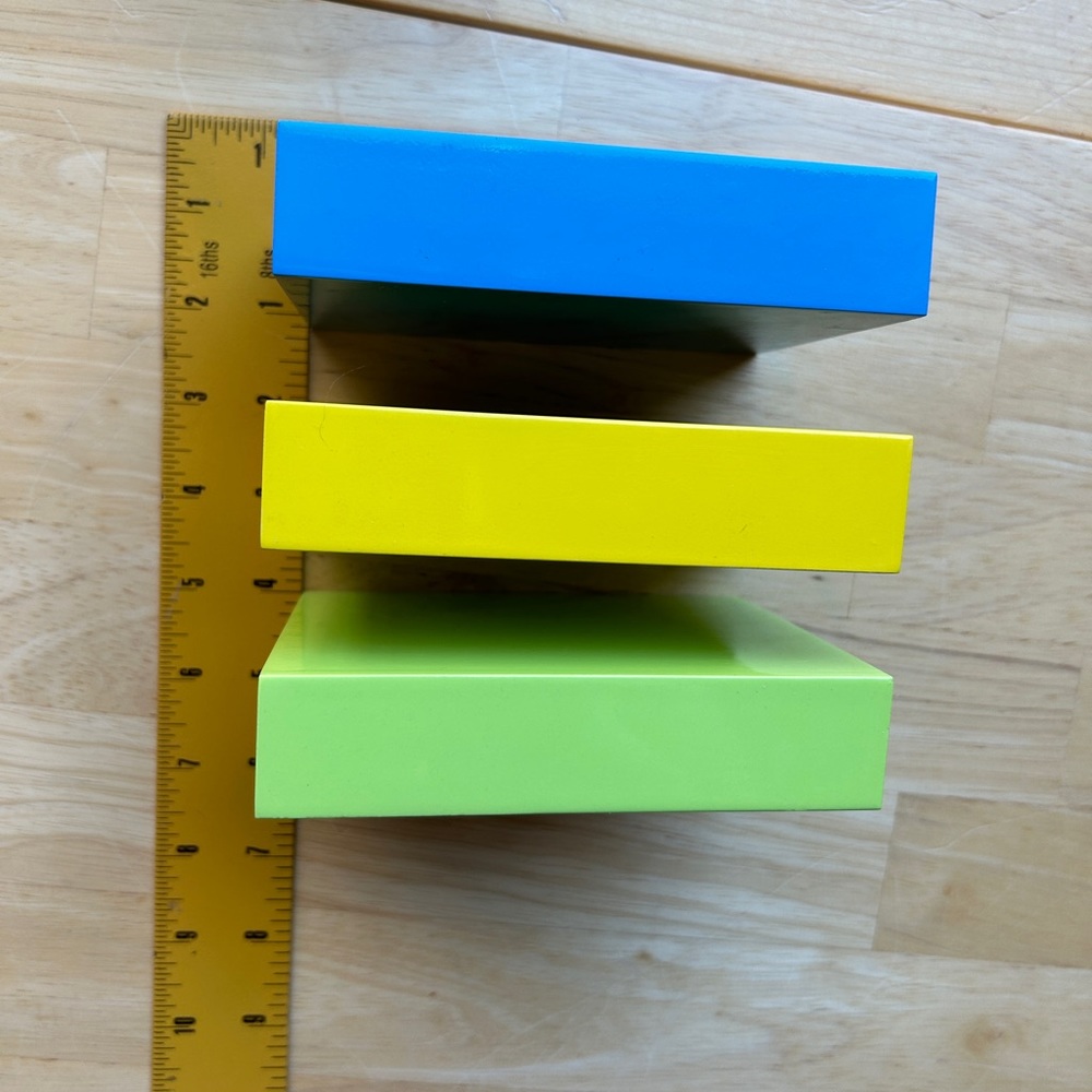The cutest floating shelves!